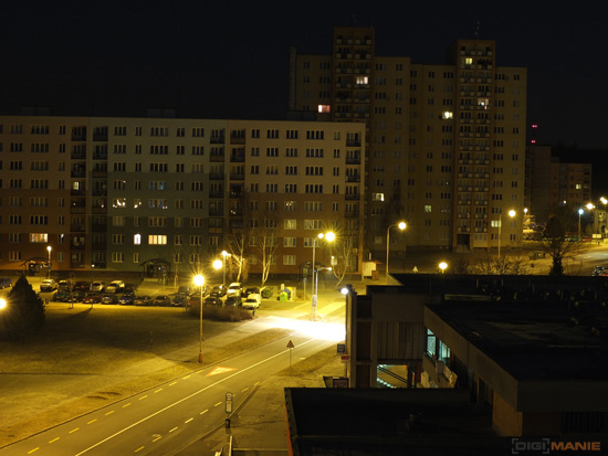 Fujifilm X-S1: jedinečný