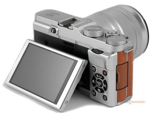 Fujifilm X-M1: našlapaná stylovka