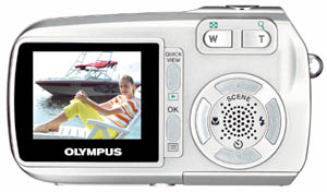 Olympus C-470: rodinný aparát