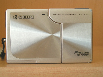 Kyocera SL300R: tenký elegán s rychlým procesorem