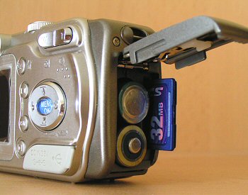 Digimax A6: dostupný šestimegapixel