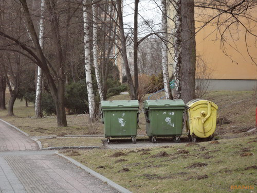 Sony Cyber-shot W570: jde to i s 16 megapixely