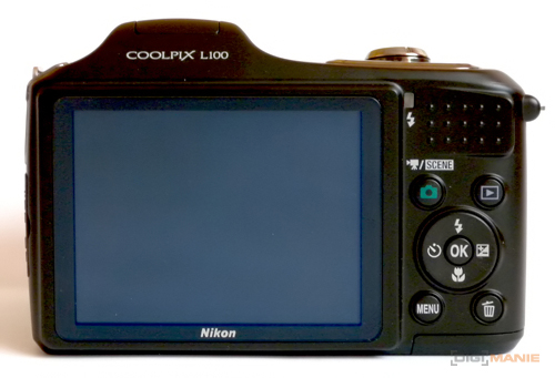 Nikon Coolpix L100: lovec hmyzu