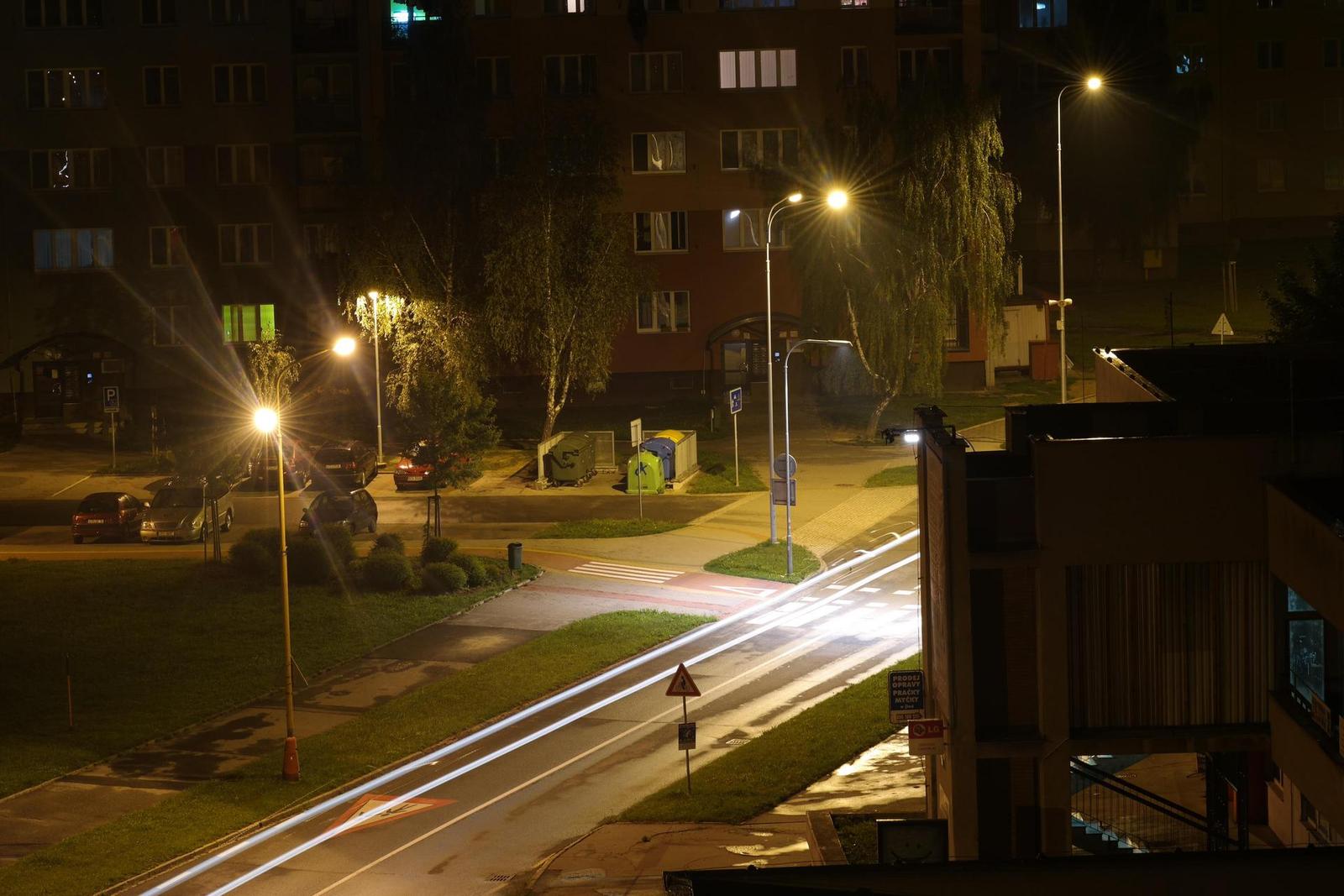 Jupiter-9 85mm F2.0 (M39)