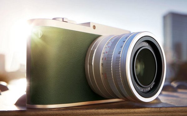 Leica uvedla limitovanou edici Q Khaki
