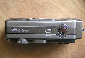 Digimax 430: malý snadno ovladatelný čtyřmegapixel