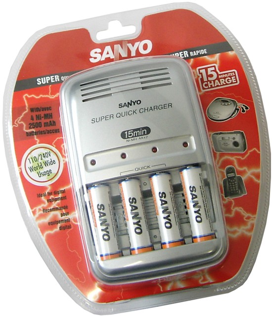 Sanyo uvádí 15minutovou nabíječku AA článků