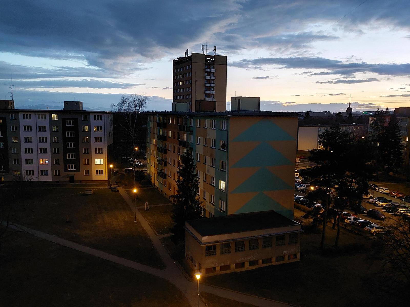 Samsung Galaxy A52s 5G: populární univerzál