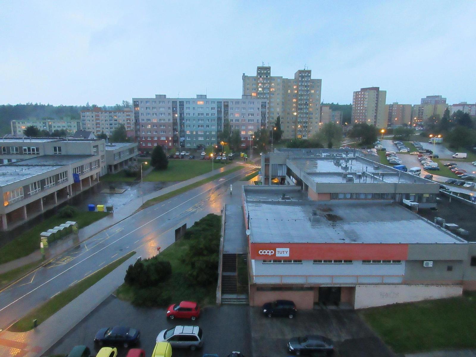 Canon IXUS 285 HS: kamarád do kabelky