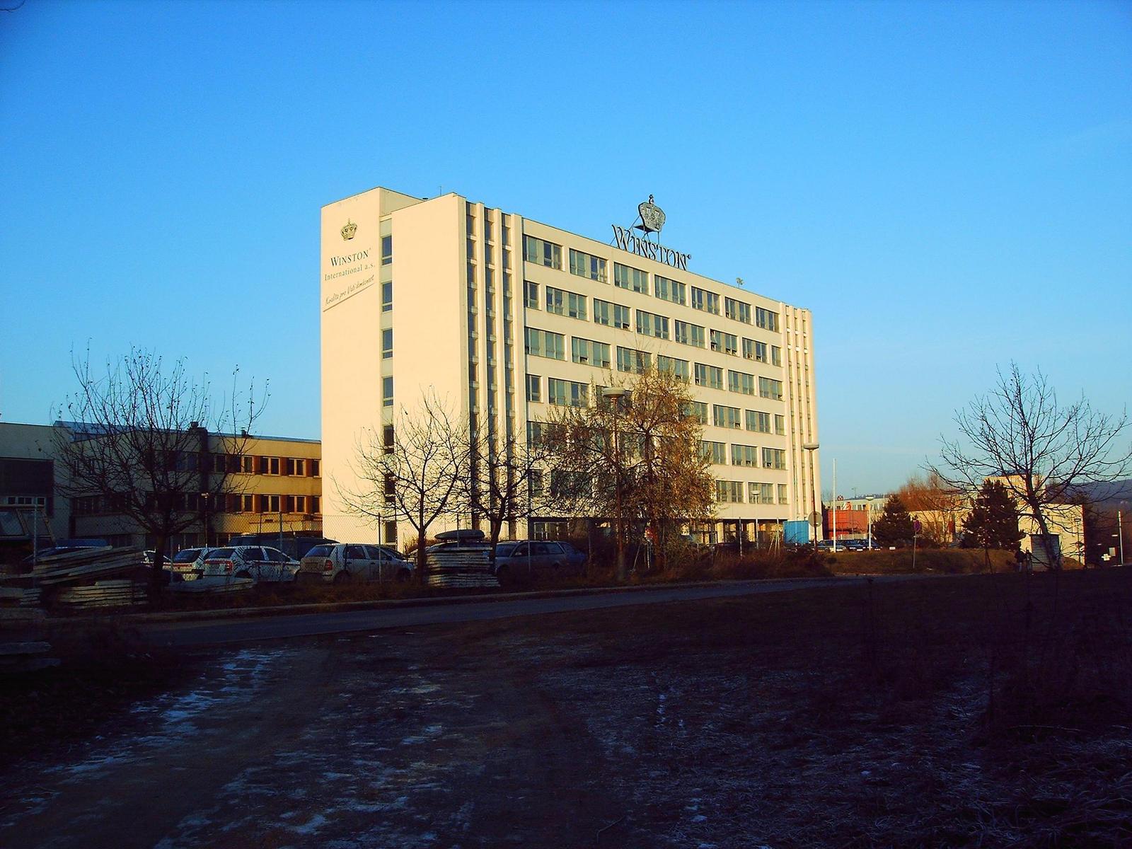 Umax Premier DC4365: Muzika za málo peněz