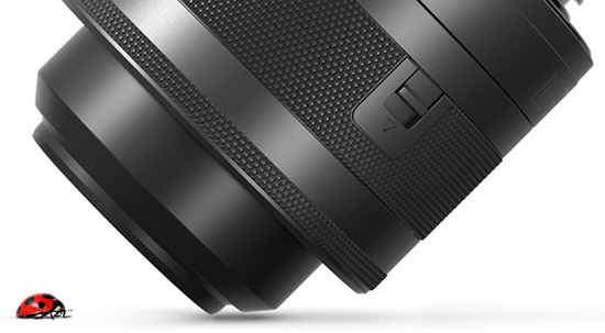 Makro objektiv Canon EF-M 28mm f/3.5 Macro IS STM s LED světlem