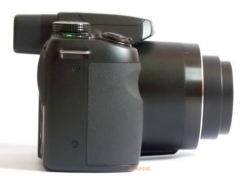 Pentax X70: neobyčejně univerzální kliďas