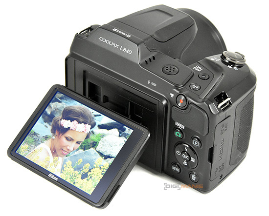 Nikon Coolpix L840: makroborec s 38x zoomem