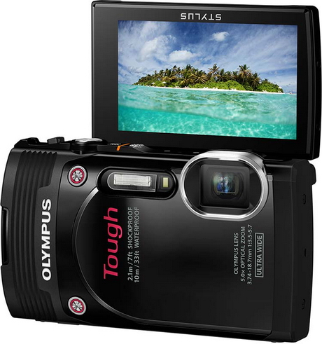 Vodotěsný Olympus Tough TG-850 s 21mm objektivem