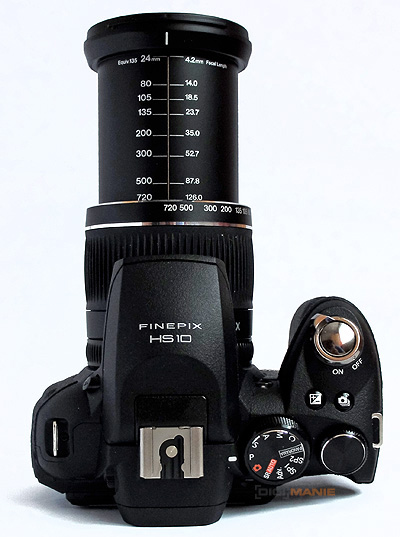 Fujifilm FinePix HS10: ultrazoom roku?