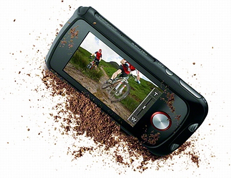 Kapesní Full HD videokamery Sony Bloggie Sport a Bloggie Live