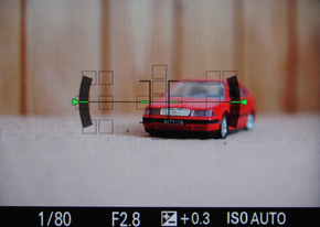 Sony SLT-A77: megapixelový přeborník