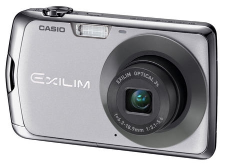 Malé kompakty Casio EXILIM EX-Z330, Z550 a Z2000