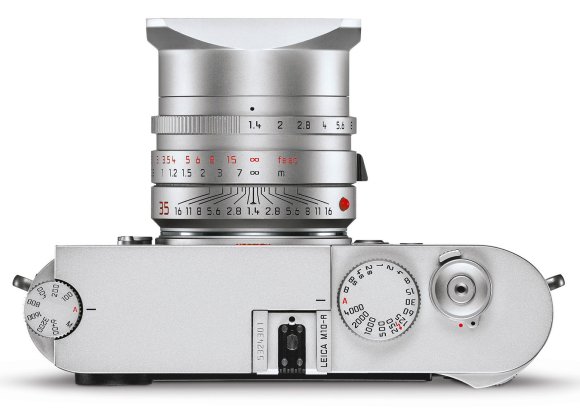 Leica M10-R přichází se 40MPx full frame čipem