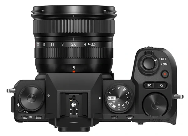 Fujifilm X-S20 umí 6K video, má i vyšší výdrž na baterii