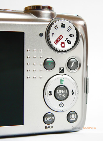 Fujifilm FinePix F70EXR: šum nemá šanci