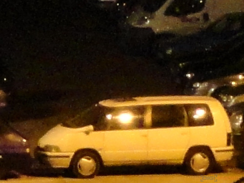 Sony Cyber-shot W570: jde to i s 16 megapixely