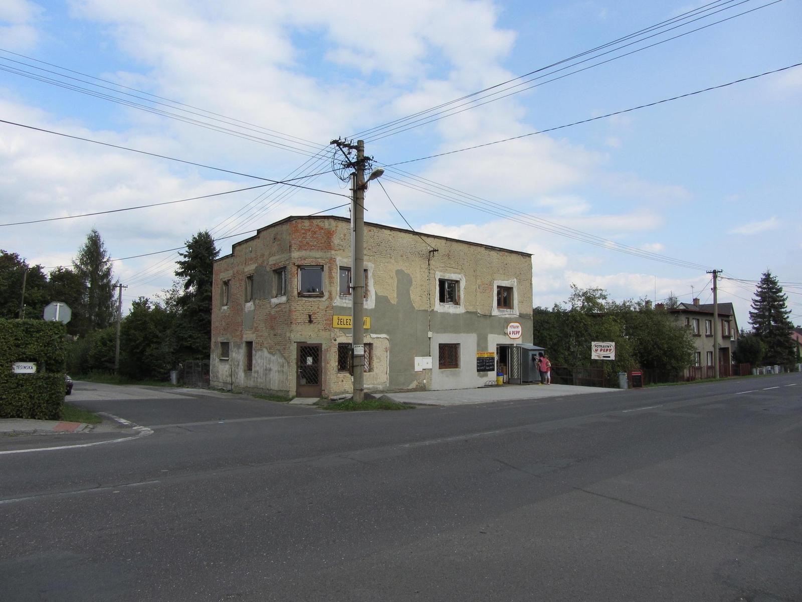 Canon PowerShot SX220/SX230 HS: (pří)jemná evoluce