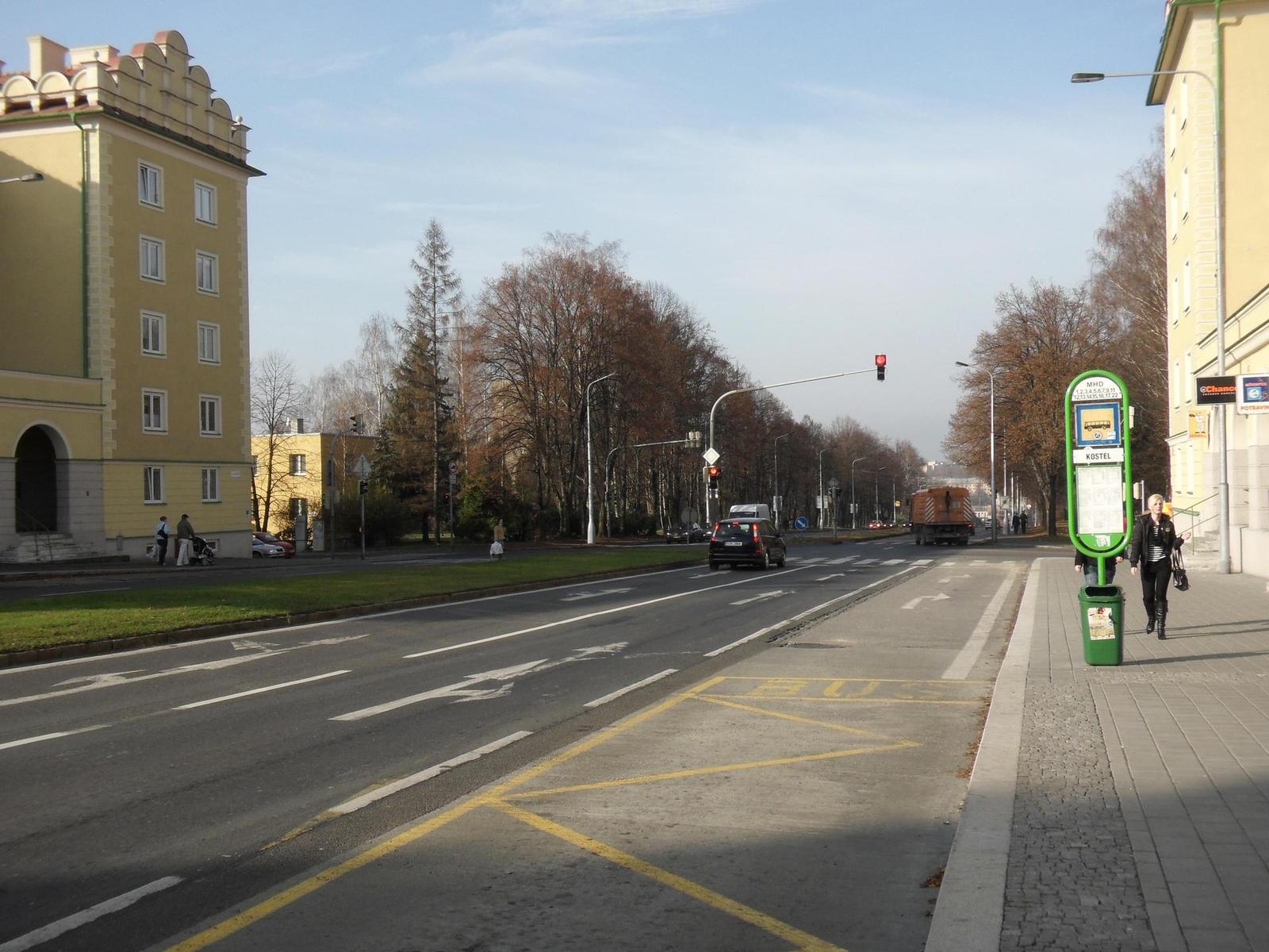 Samsung ST1000: nabitý technologiemi