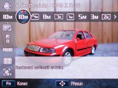 Samsung WB2000: stylová bomba