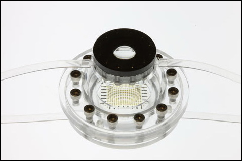 Vynalezen snímač s ohebným CMOS a zoomem