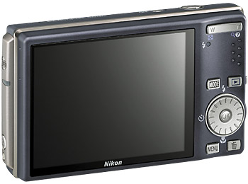 Nikon S610c - Bezdrátový krasavec