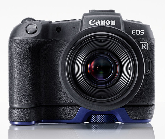 Canon představil malý a levný full frame EOS RP
