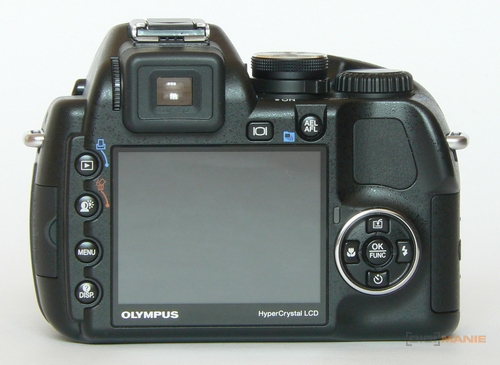 Olympus SP-570UZ: uspěje první 20× ultrazoom v testu?