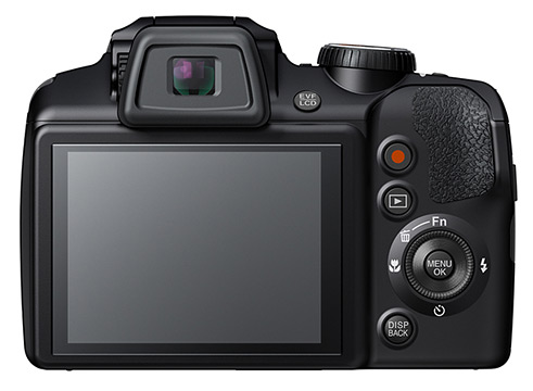 Ultrazoom Fujifilm FinePix S8400W s Wi-Fi připojením