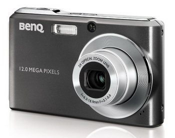 Přehled stylových kompaktů na českém trhu