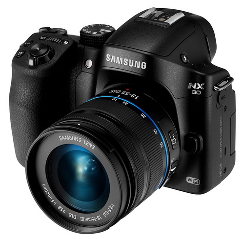 Samsung získal 4 ceny EISA 2014-2015, dvě pro fotoaparáty