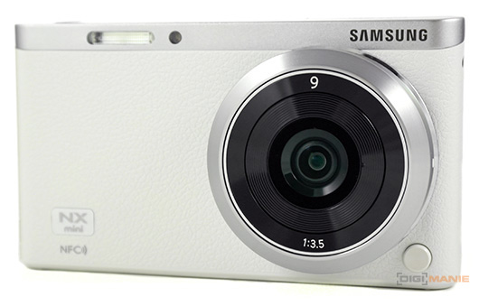 Samsung NX mini (NXF1): superlevná jednička