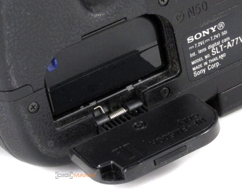 Sony SLT-A77: megapixelový přeborník