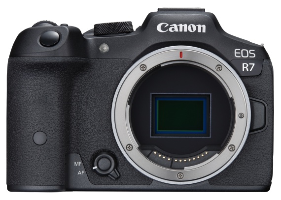 Canon opravdu uvádí APS-C s bajonetem RF: nový EOS R7 s 32 MPx