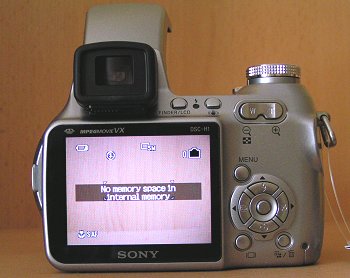 Cyber-shot DSC-H1: stabilizovaný ultrazoom má i Sony