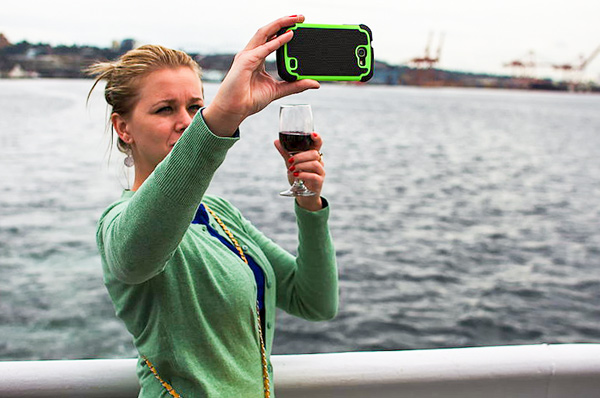 Studentka dostala pokutu 6600 liber za selfie, důkaz porušení karantény