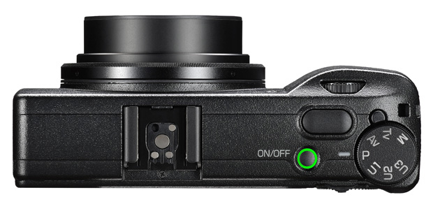 Ricoh GR III s APS-C čipem dostává nový 28mm objektiv