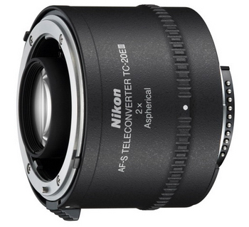 Nový telekonvertor Nikon TC-20E III