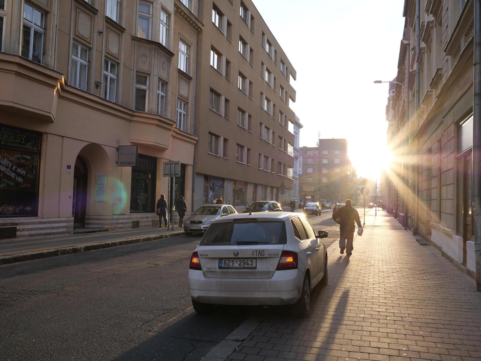 Panasonic Leica DG Summilux 15mm / F1.7 ASPH