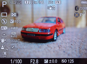 Sony Cyber-shot RX100: terminátor zrcadlovek