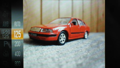 Canon IXUS 300 HS: superstylovka i pro náročné