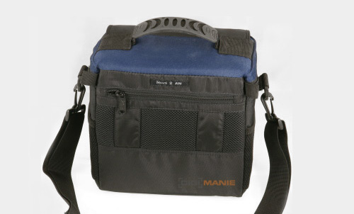 Fotobrašna Lowepro Nova 2 AW pod lupou