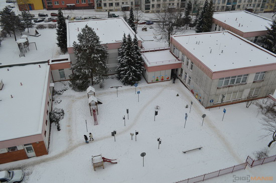 Nikon D3200: poněkud okatý low-end