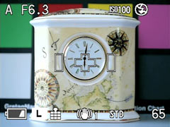 Panasonic Lumix DMC-L1: Nekonvenční solitér