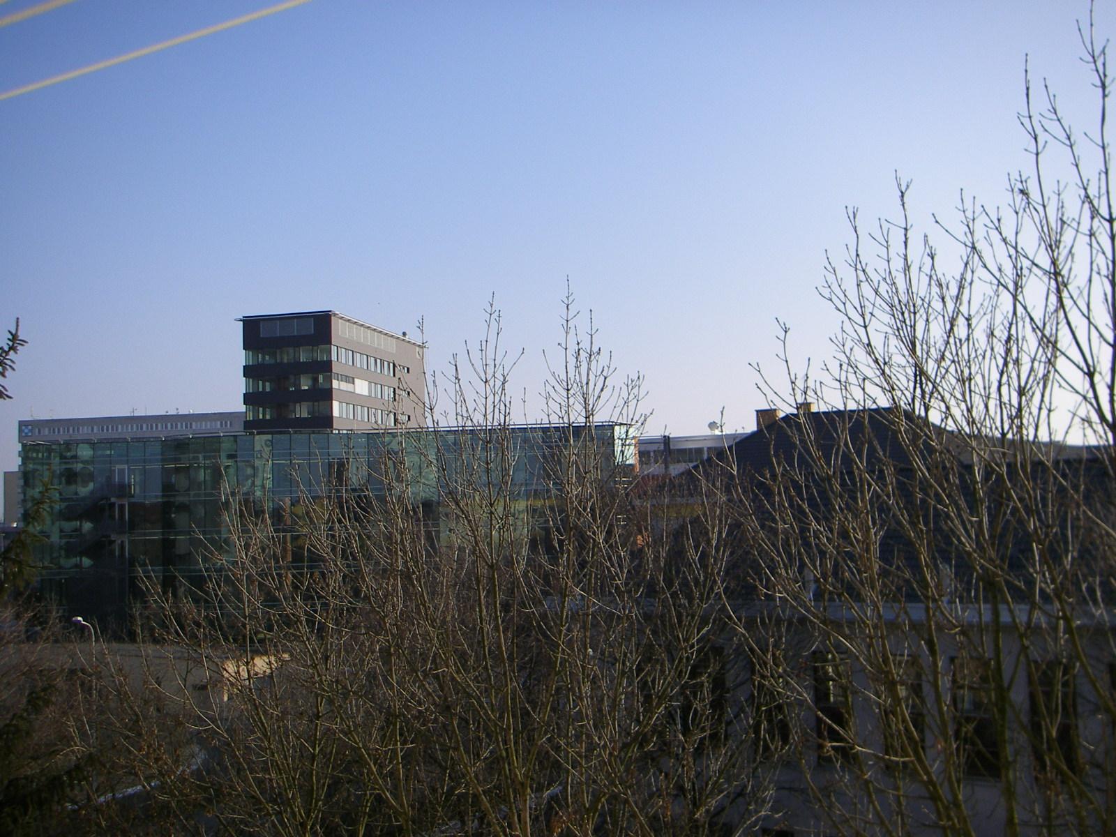 SP-700: Automat s obrovským displejem